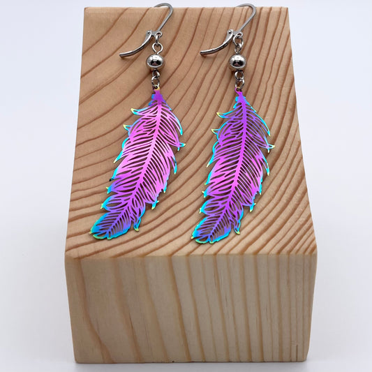 Boucles d'oreilles | Plumes arc-en-ciel
