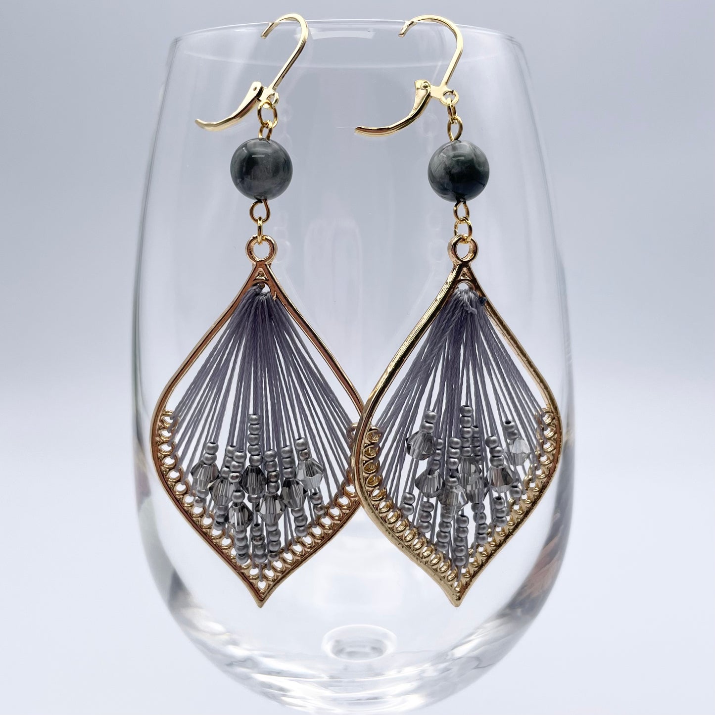Boucles d'oreilles | Esméralda grise