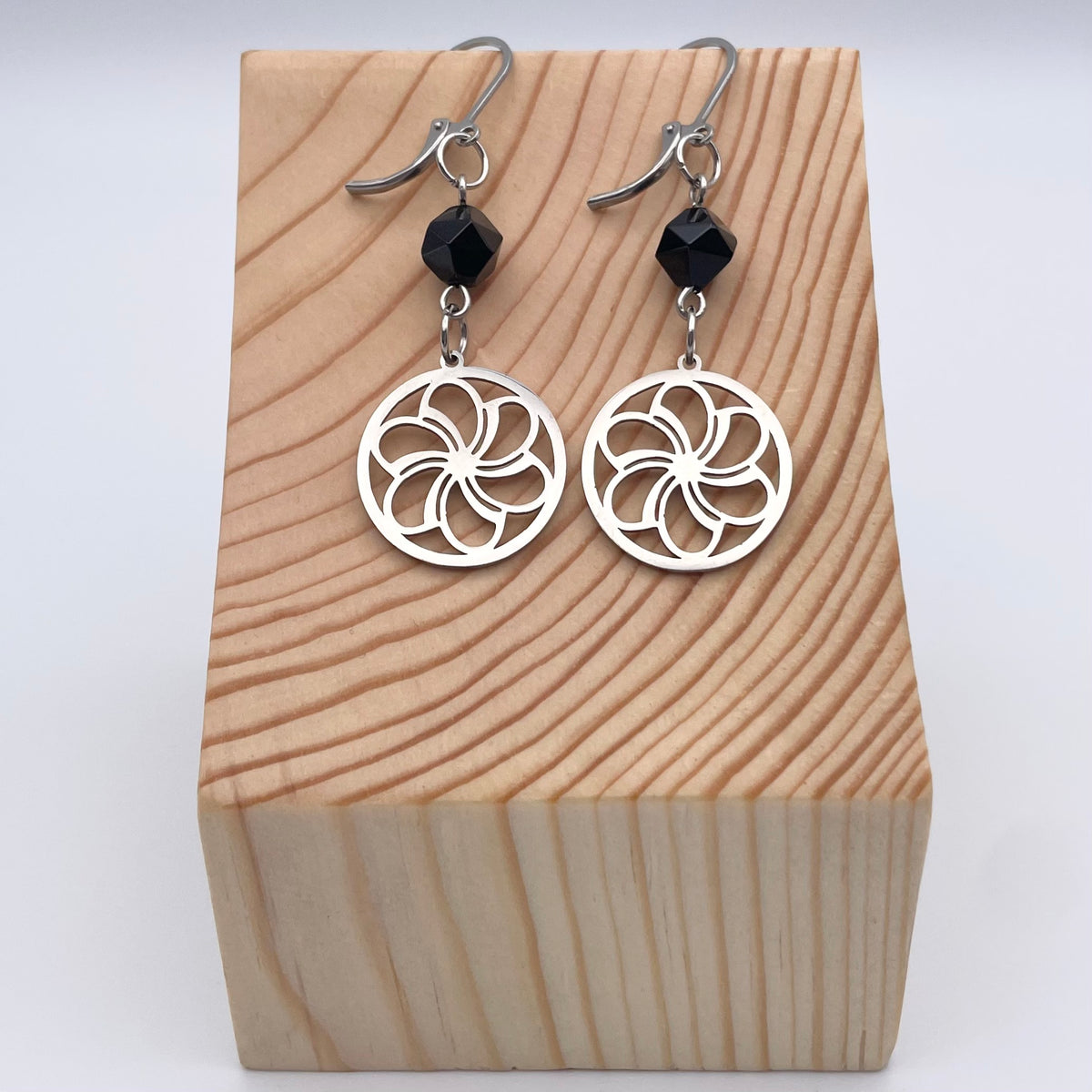 Earrings | Pink